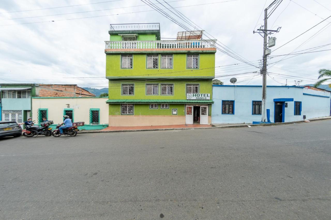 Ayenda Danilo Hotel Ibagué Kültér fotó